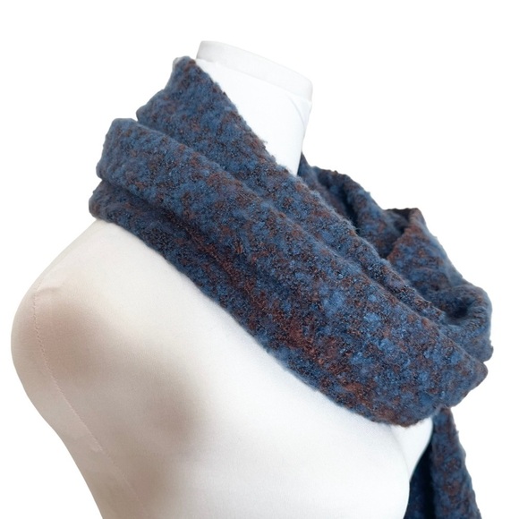 La Fiorentina Oversized Soft Scarf - Picture 3 of 8